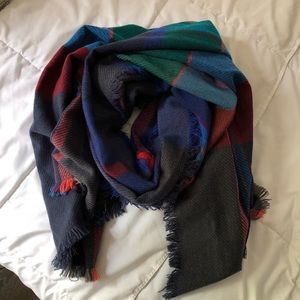 multicolored blanket scarf